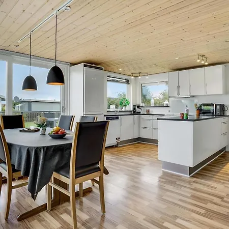 Amazing In With Sauna 펜션 보겐세