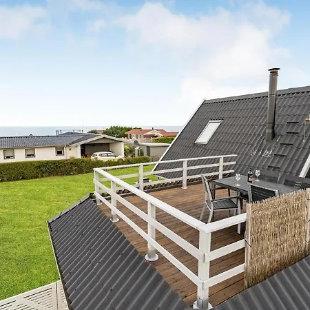 Amazing In With Sauna