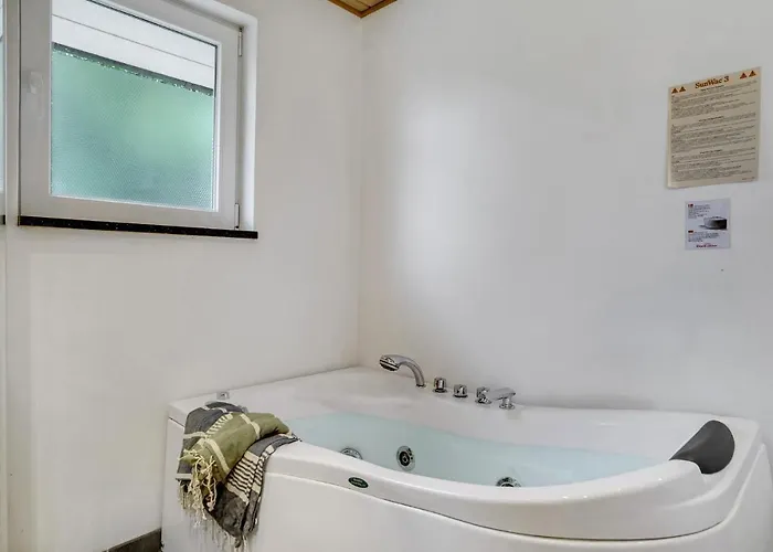 Ferienhaus Amazing In With Sauna *